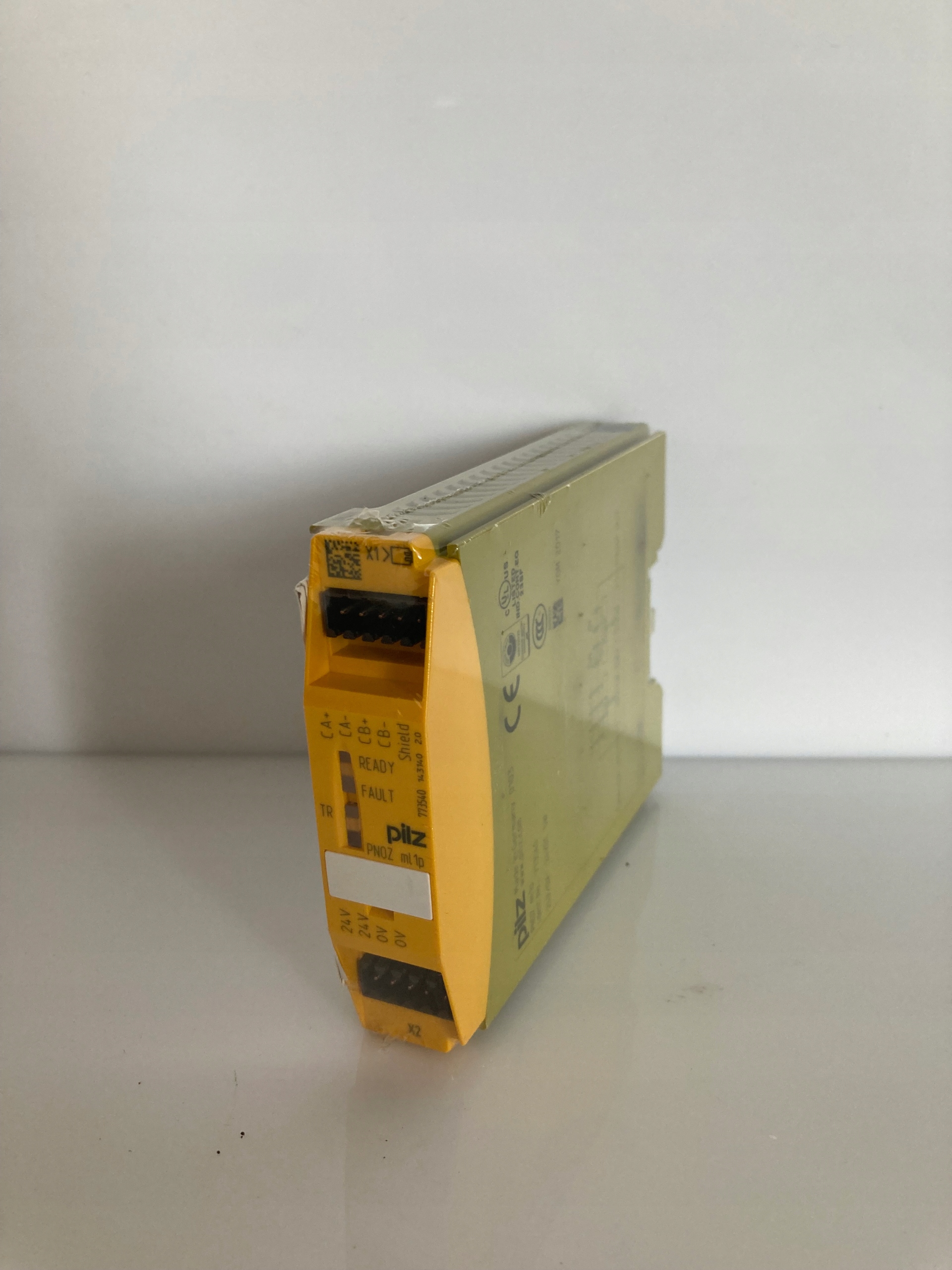 773540 Pilz, Contactores y relés